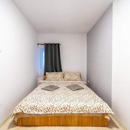 Hotel Yvett House Sfântu-Gheorghe Esterno foto